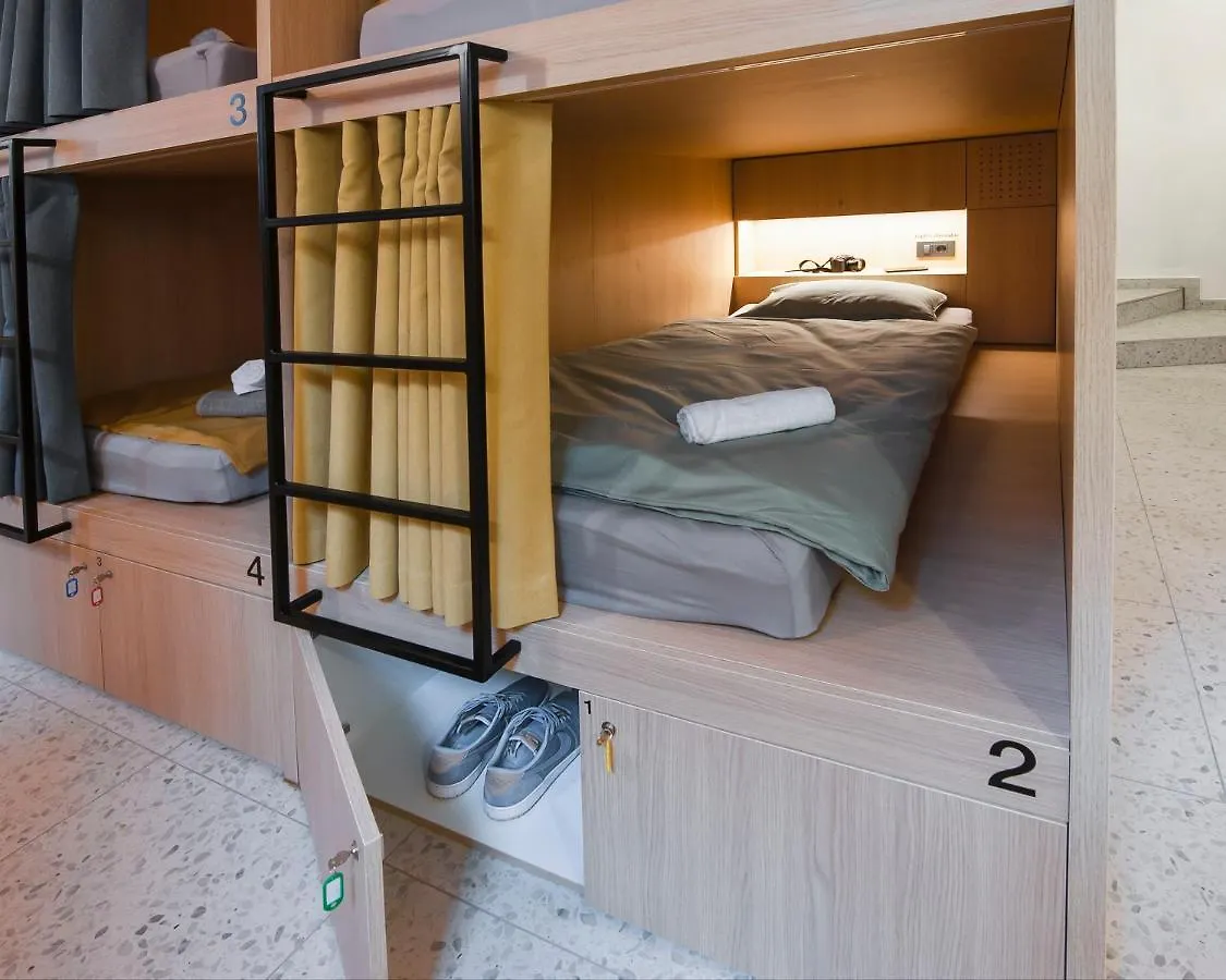 Wanderlust Capsules - Unique Sleeping Experience Capsule hotel Ljubljana