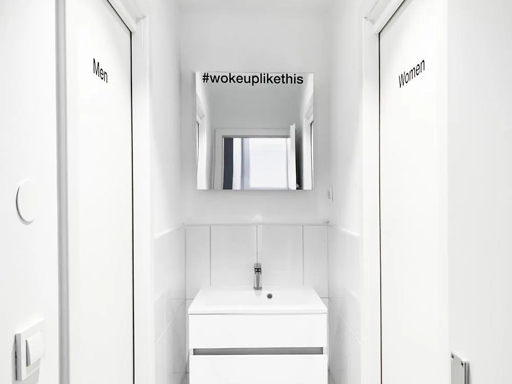 Wanderlust Capsules - Unique Sleeping Experience Ljubljana